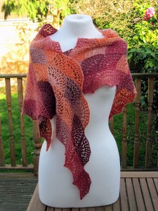 Read more about the article Pattie’s Shawl